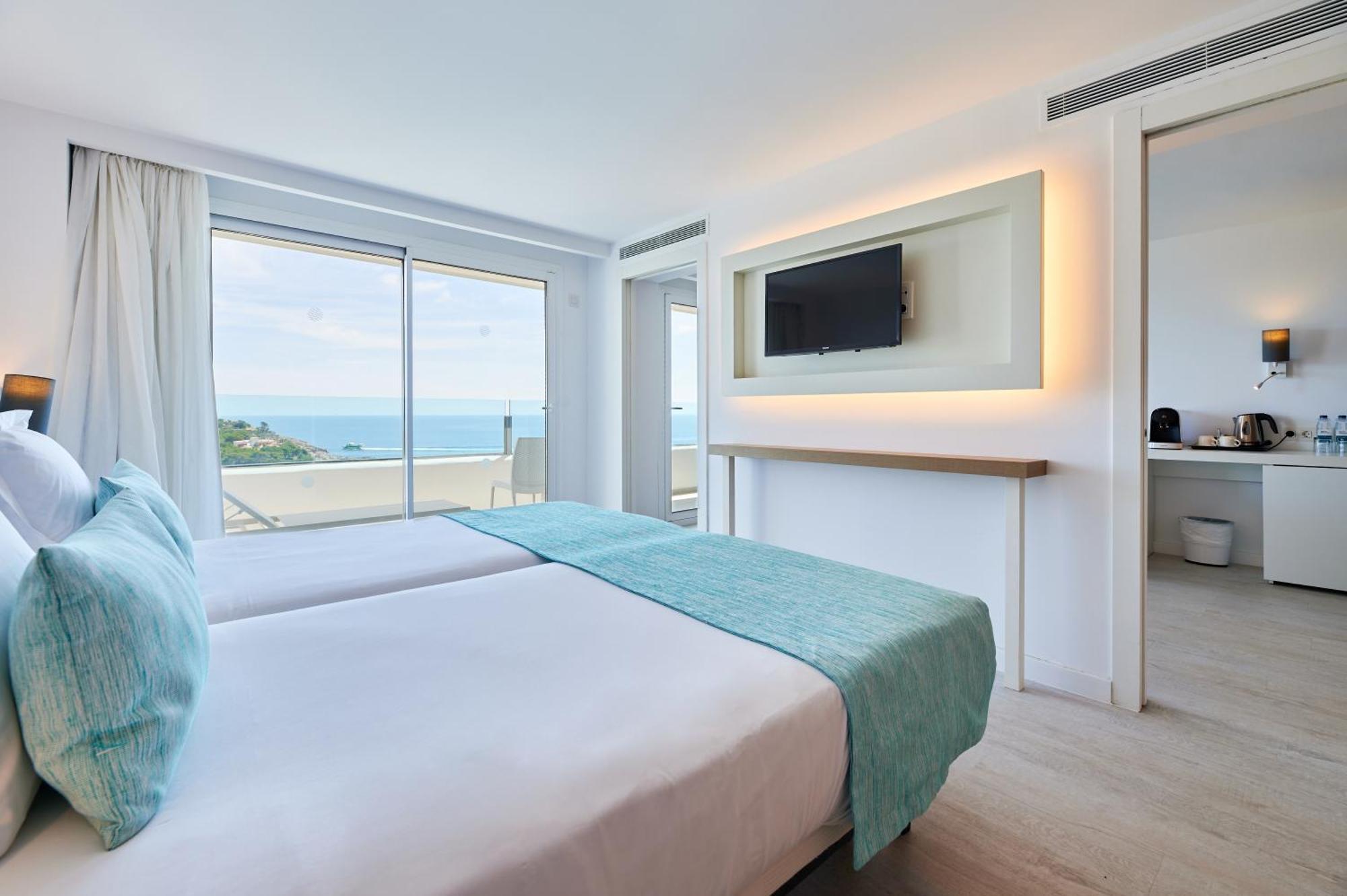 Aluasoul Carolina - Adults Only Otel Font de sa Cala Dış mekan fotoğraf