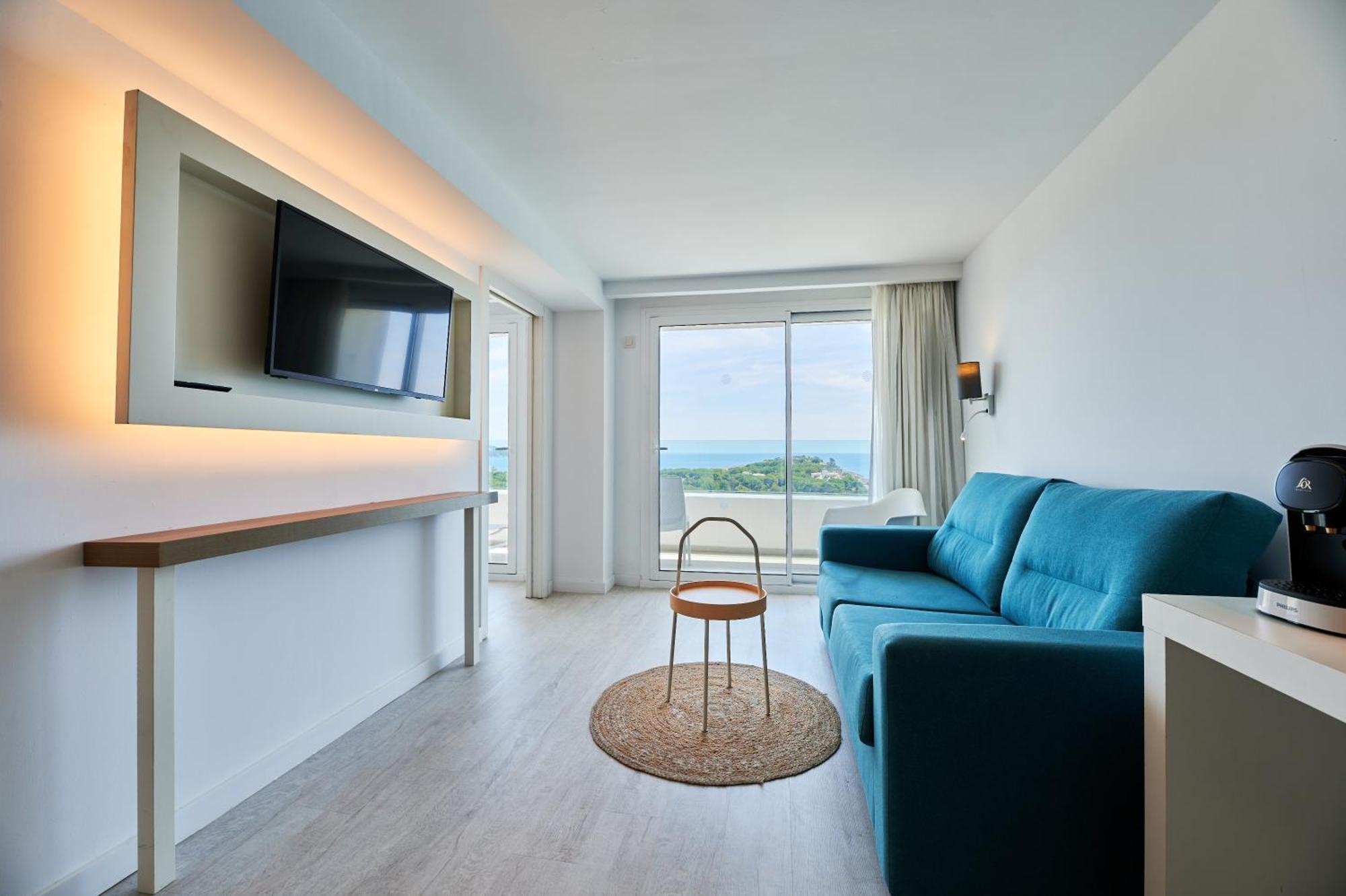 Aluasoul Carolina - Adults Only Otel Font de sa Cala Dış mekan fotoğraf