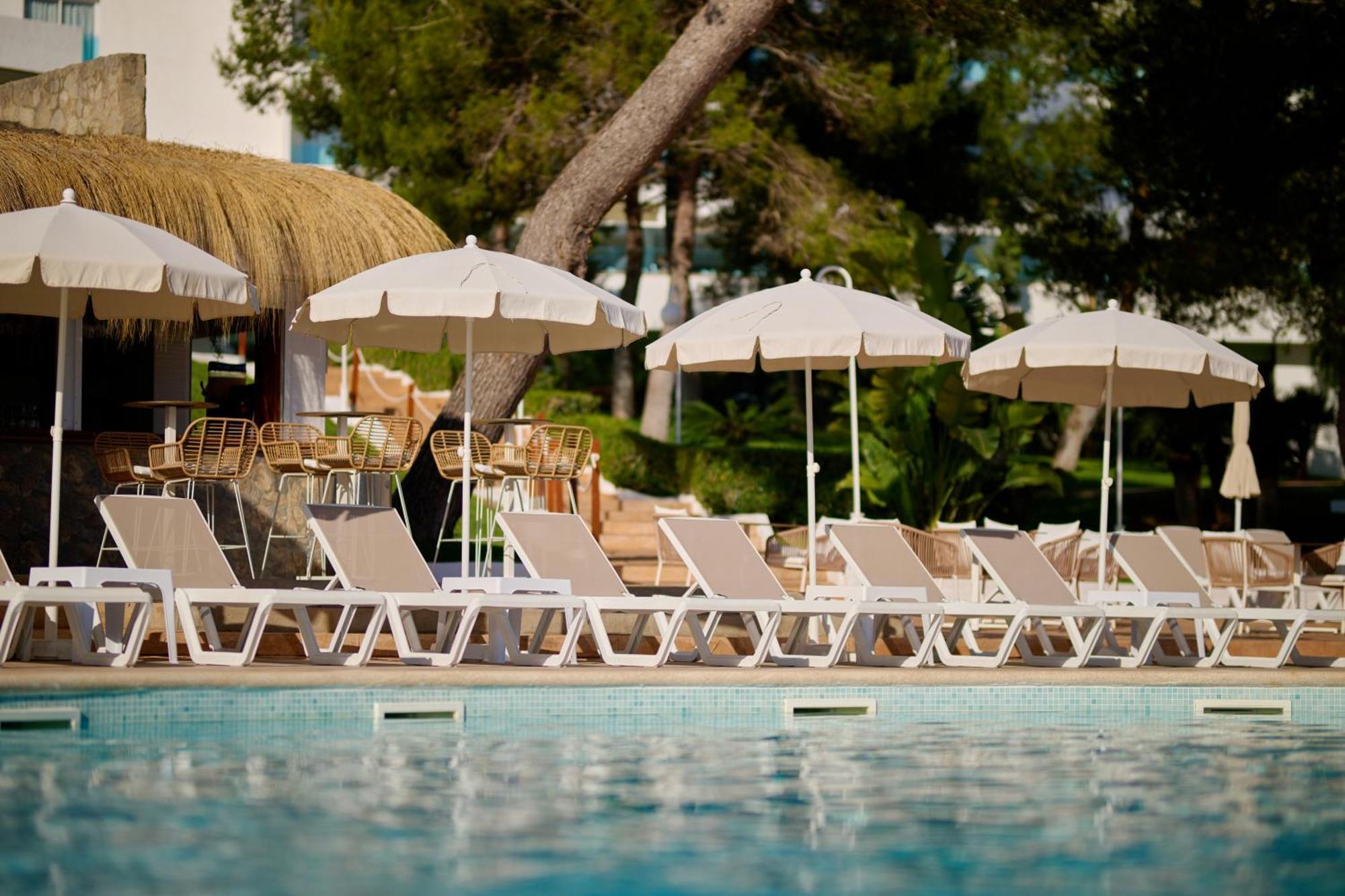 Aluasoul Carolina - Adults Only Otel Font de sa Cala Dış mekan fotoğraf