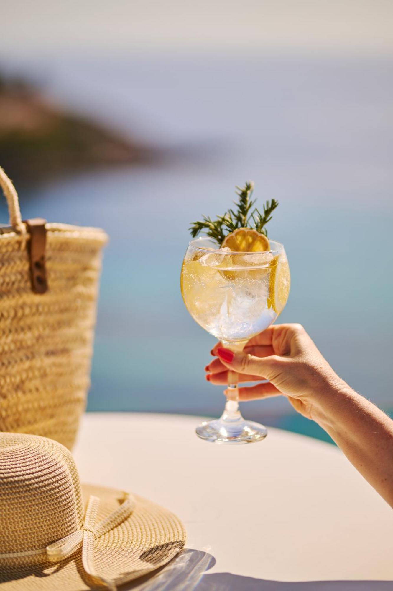 Aluasoul Carolina - Adults Only Otel Font de sa Cala Dış mekan fotoğraf