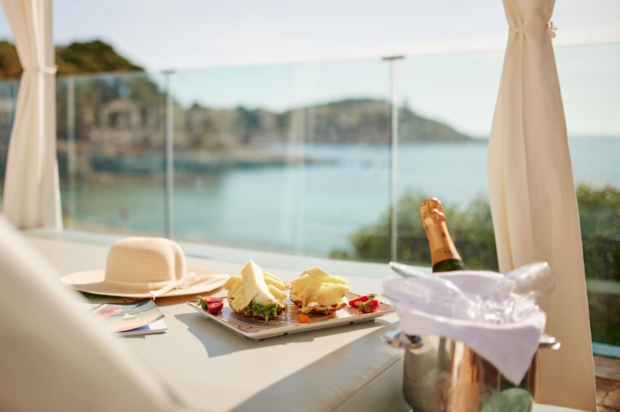 Aluasoul Carolina - Adults Only Otel Font de sa Cala Dış mekan fotoğraf